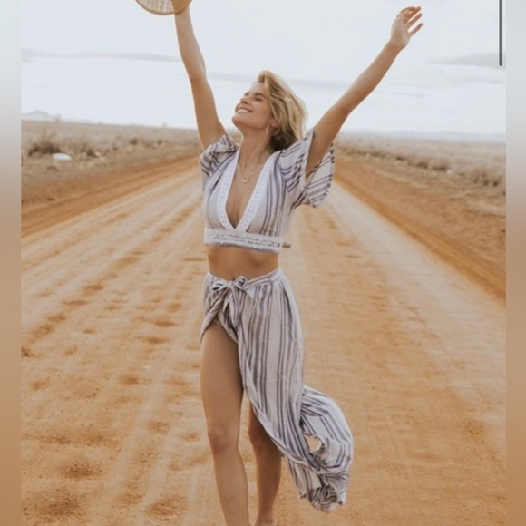 Roxy Pants - NWT Roxy Two Piece Outfit